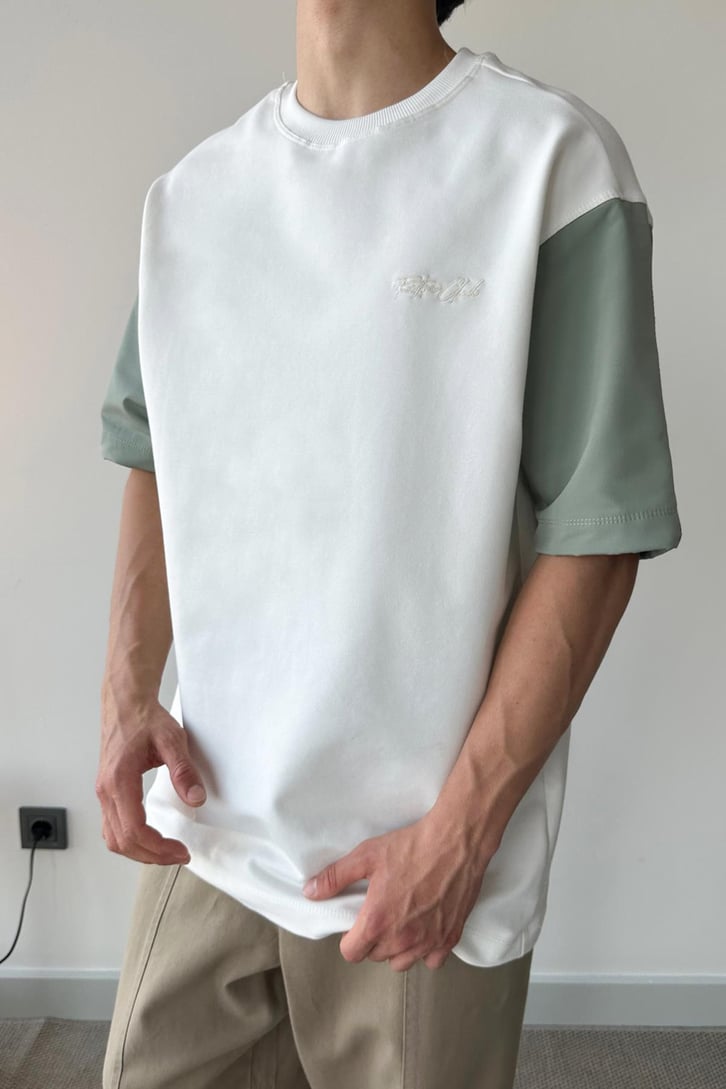 Retro Club Nakışlı Ekru Oversize Tişört