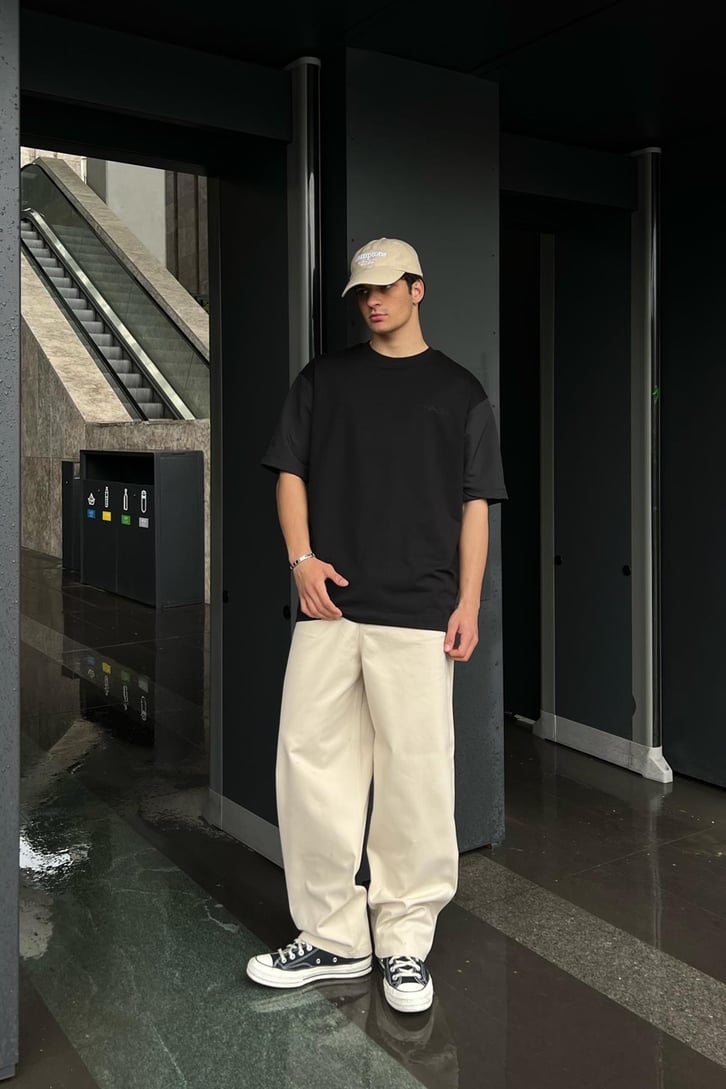 Retro Club Nakışlı Siyah Oversize Tişört