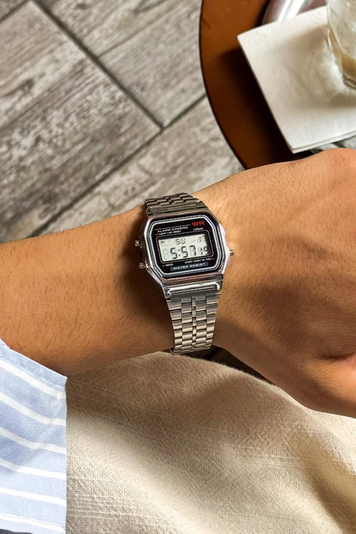 Retrowatch Gümüş Rengi Kol Saati