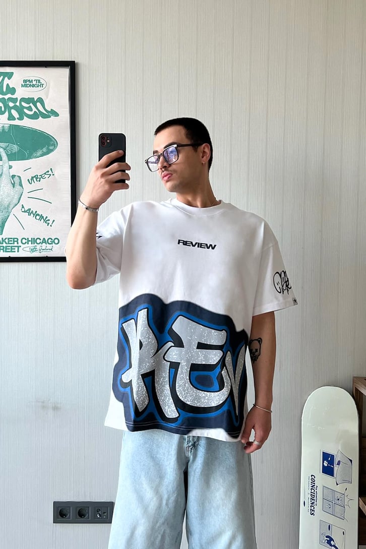 Rev Graffiti Baskılı Oversize Tişört