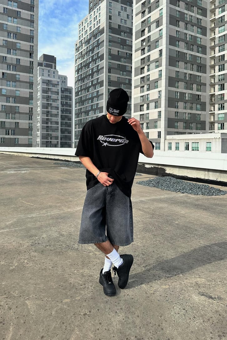 Reverse Rhinestone Siyah Oversize Tişört