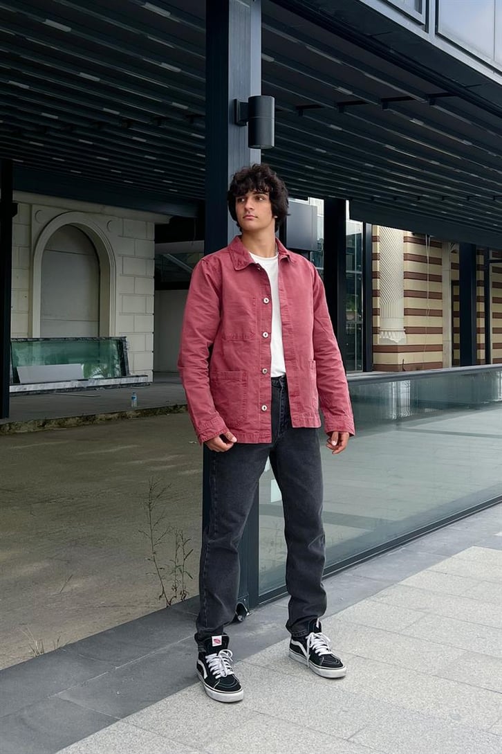 Ripped Detail Acid Wash Regular Fit