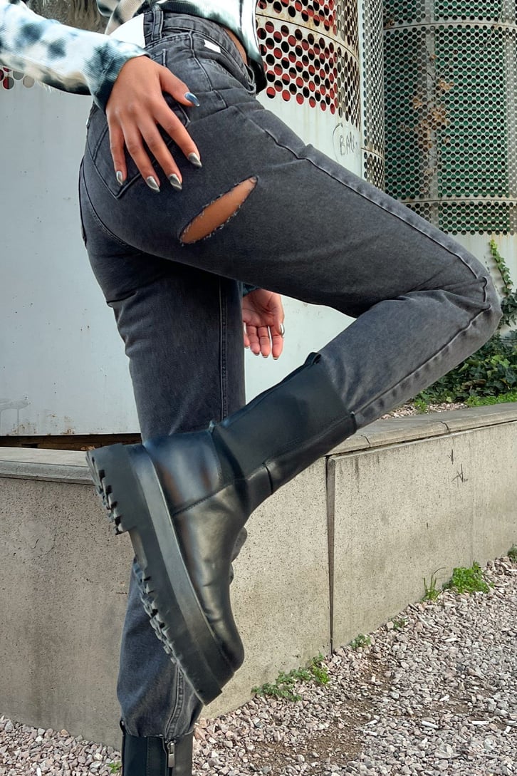 Ripped Detail Antrasit Jean