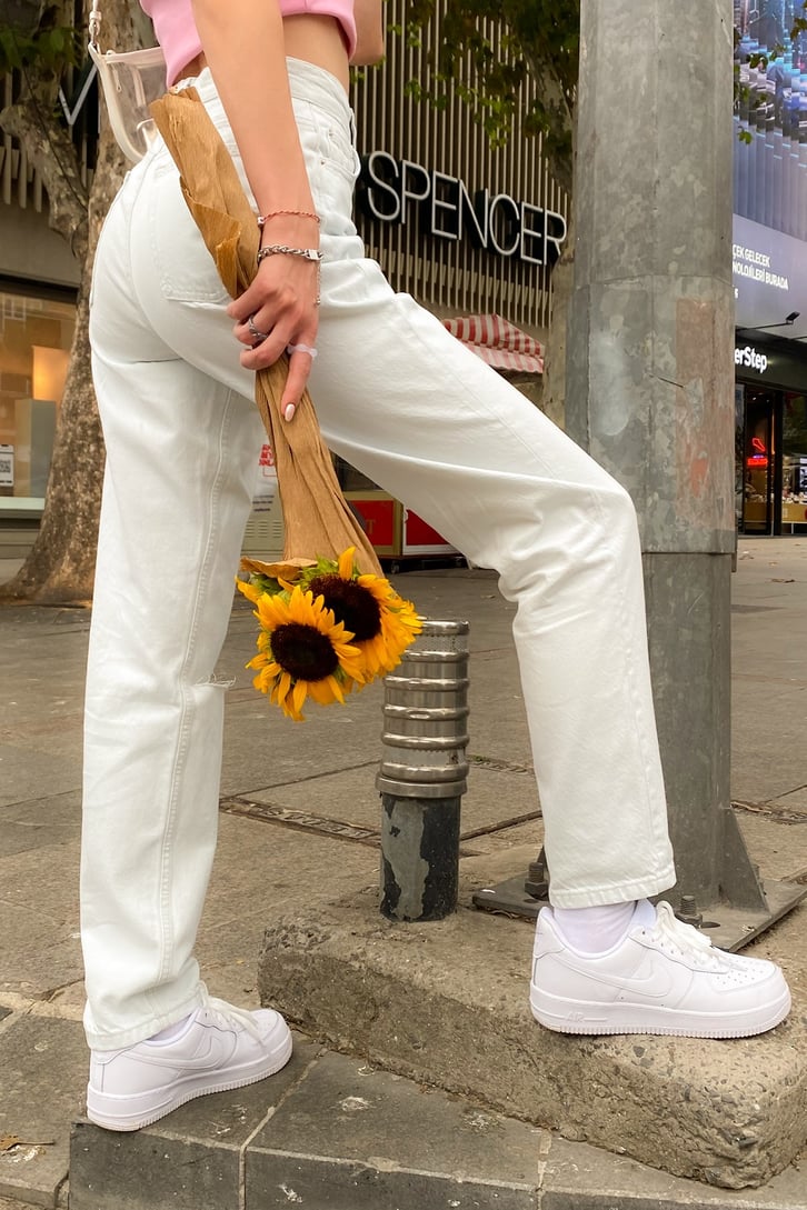 Ripped Detail Beyaz Regular Fit Jean