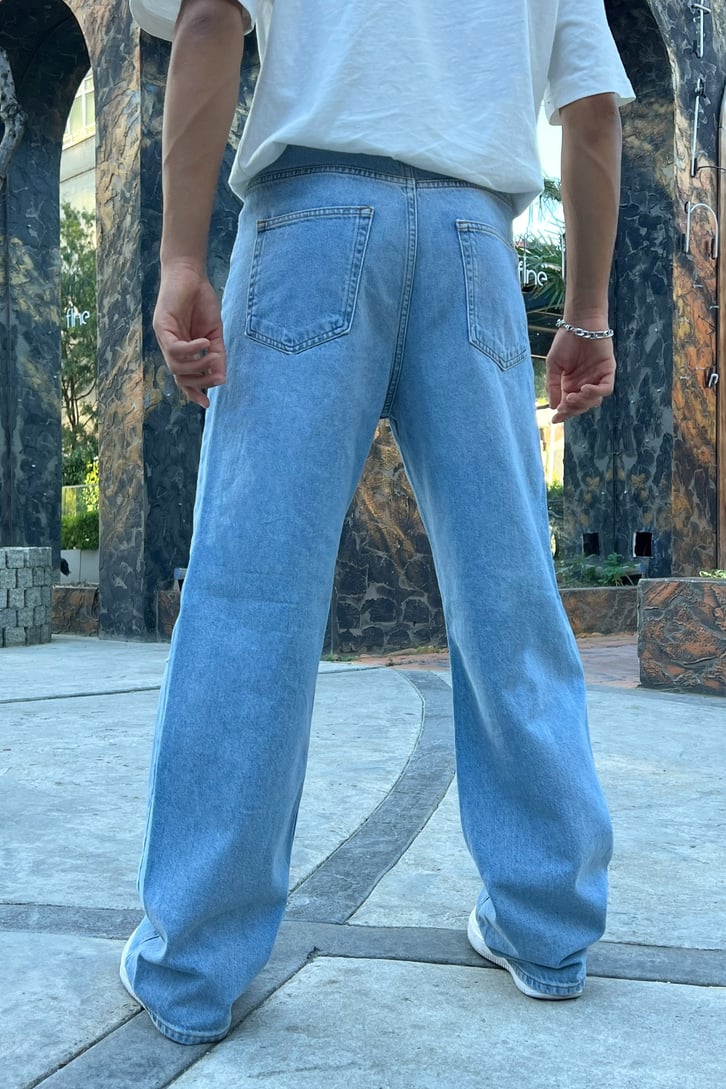 Ripped Detail Buz Mavi Baggy Jean