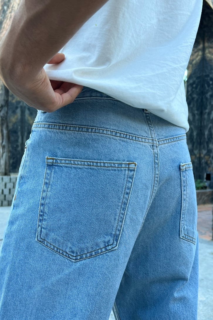 Ripped Detail Buz Mavi Baggy Jean