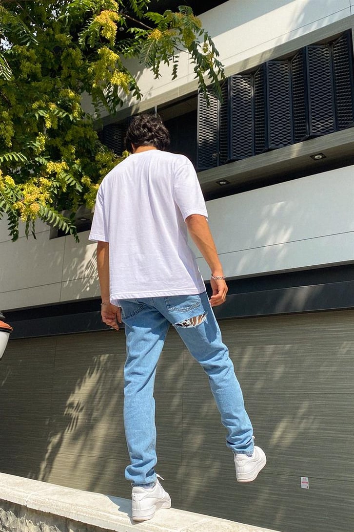 Ripped Detail Buz Mavi Regular Fit Jean