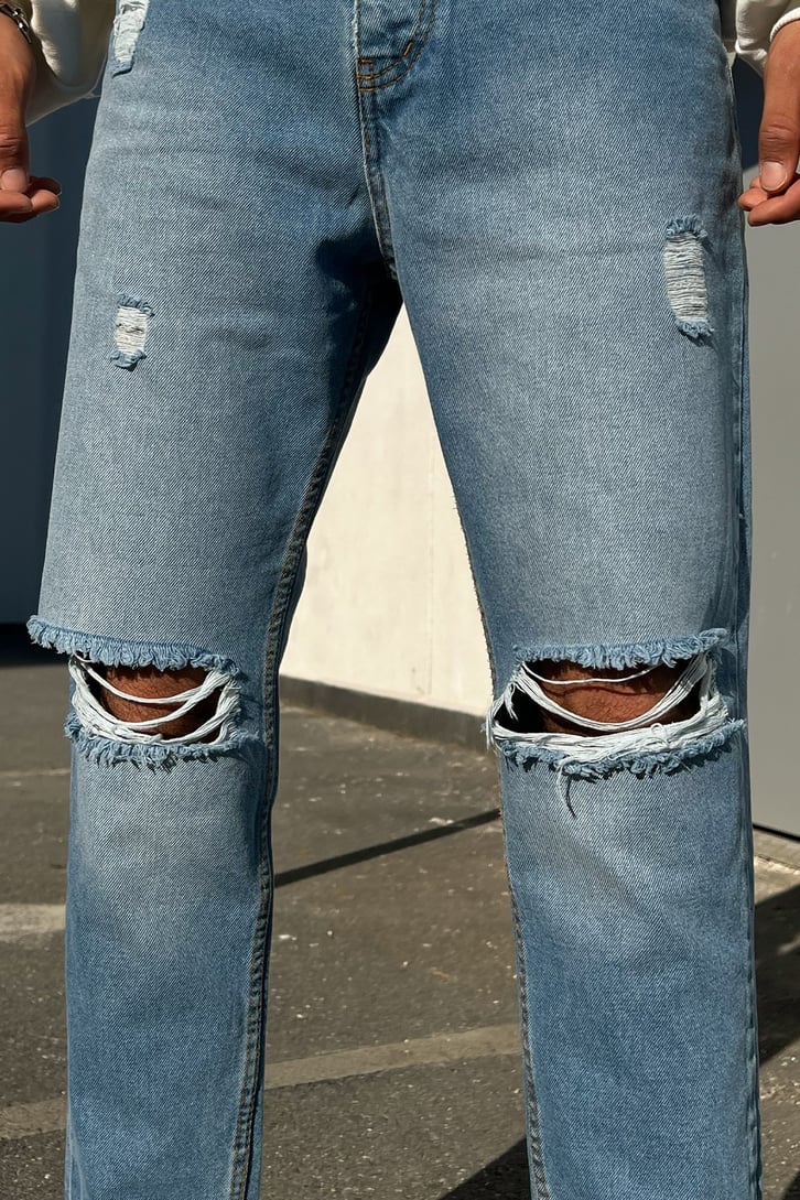 Ripped Detail Mavi Mom Fit Jean