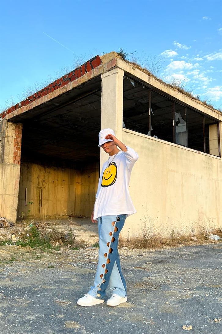 Ripped Detail Mavi Parçalı Baggy Jean