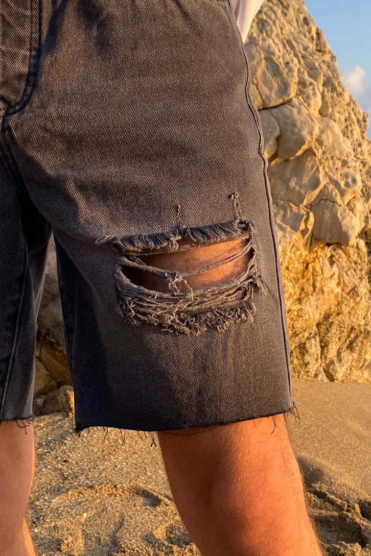 Ripped Detail Siyah Kot Şort