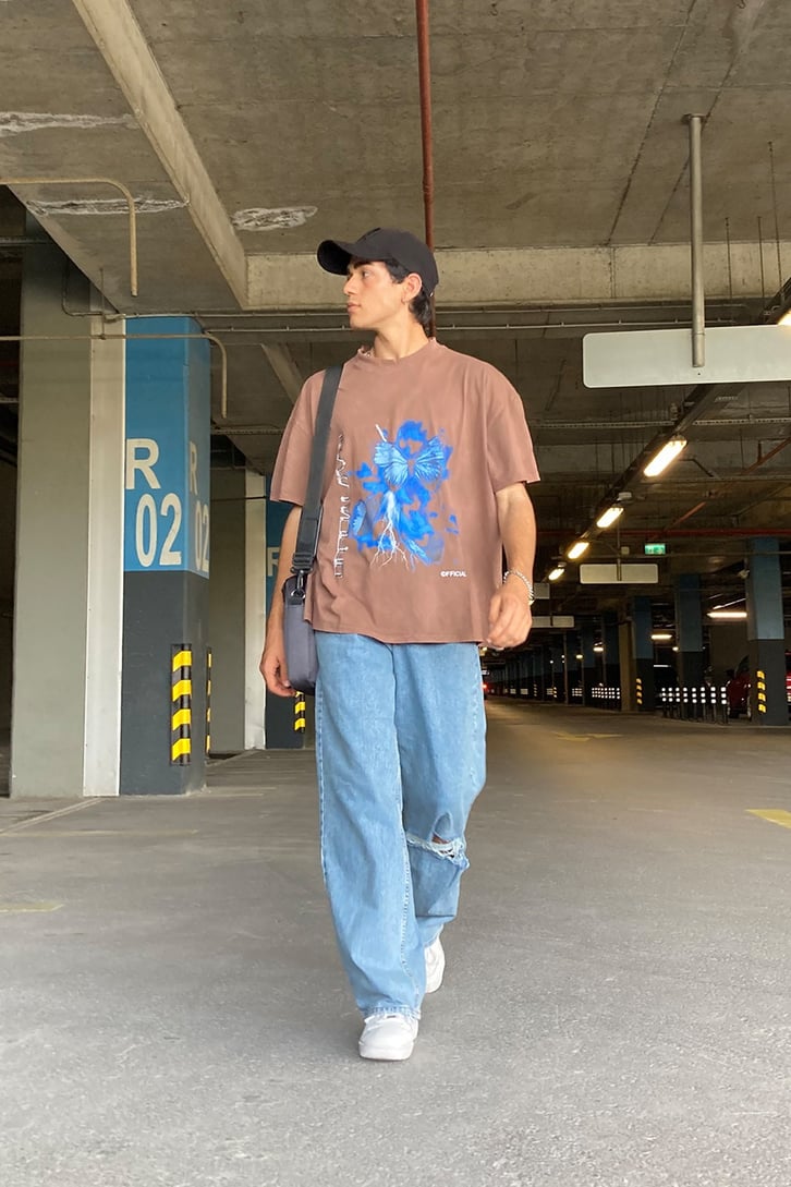 RIPPED LOSSE FIT BAGGY JEAN