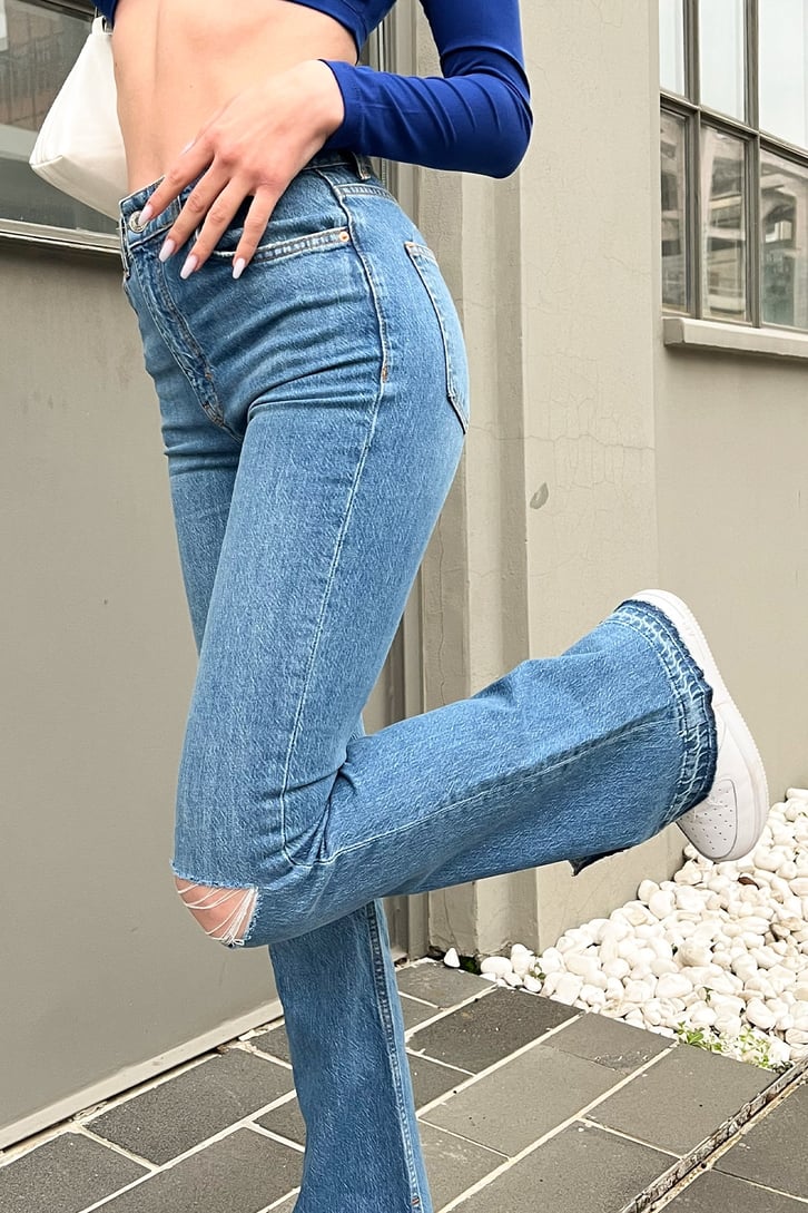 Ripped Yırtmaç Detaylı Mavi Baggy Jean
