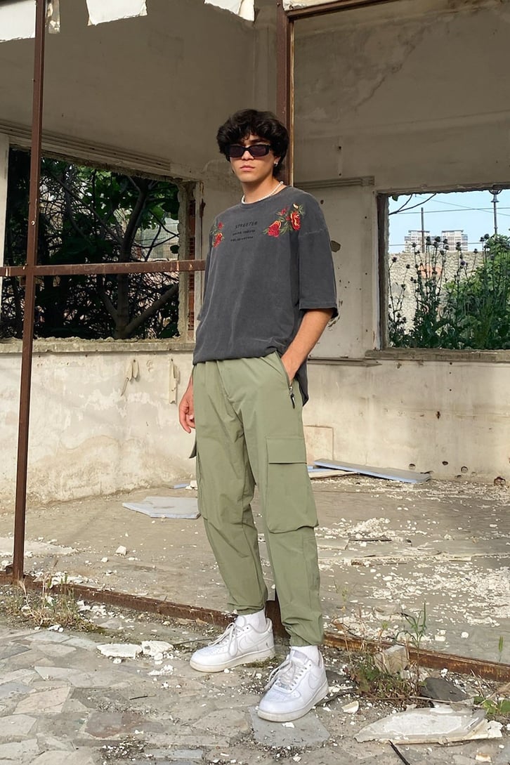 Rose Nakışlı Füme Oversize Tshirt