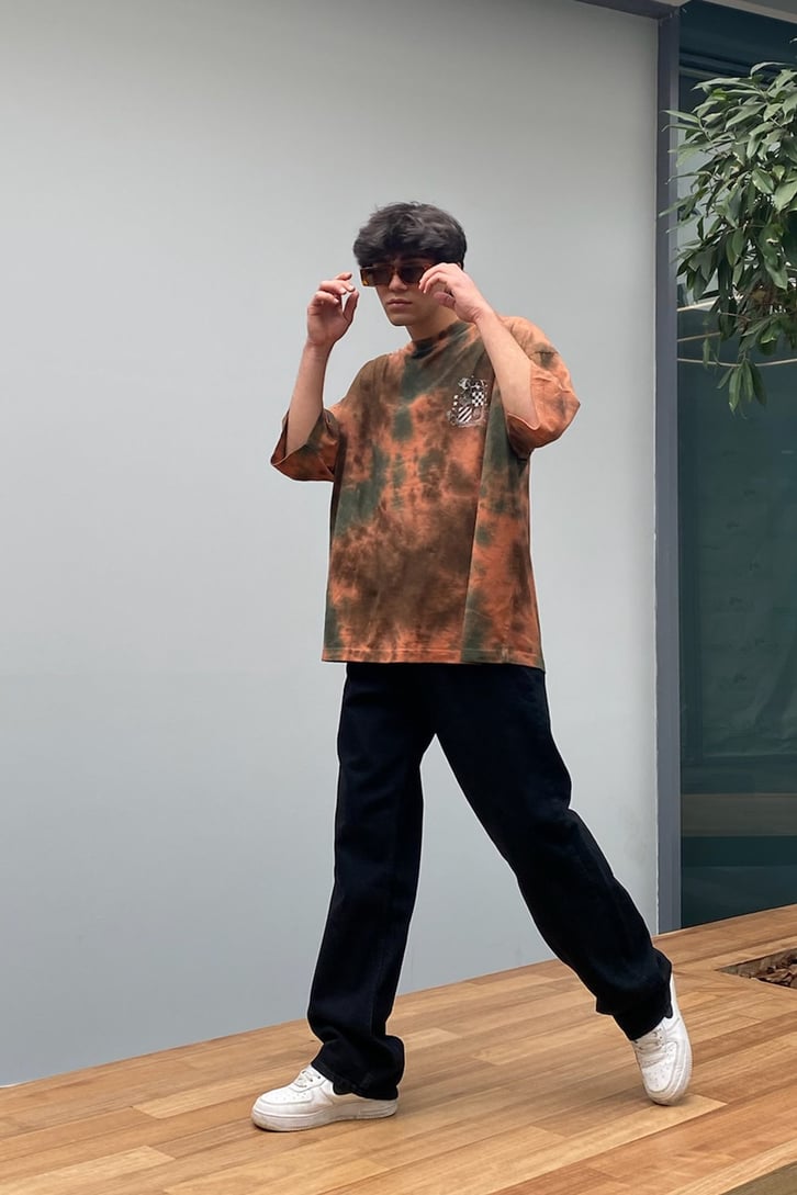 Royal Emblem Baskılı Batik Oversize Tshirt
