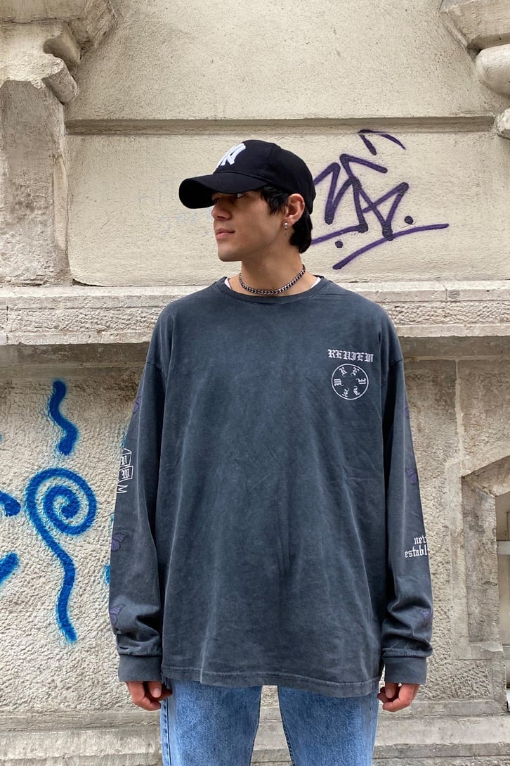 RV Never Established Oversize Washed Sweatshirt