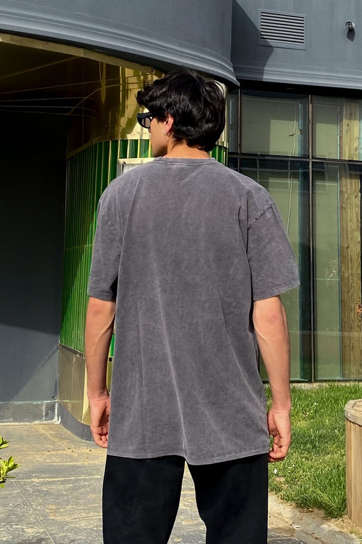 RV Yıkamalı Antrasit Oversize Tshirt