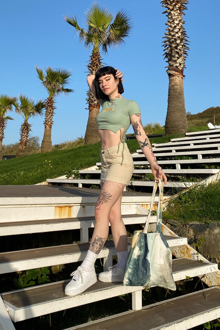 Sailor Moon Nakışlı Su Yeşili Crop Tshirt