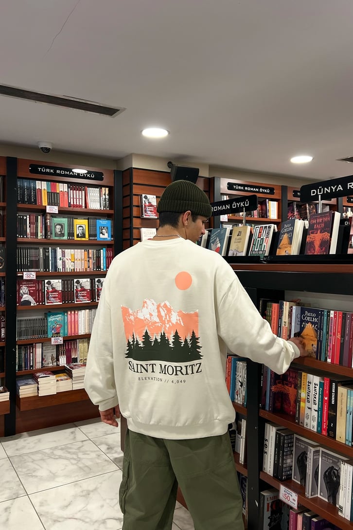 Saint Moritz Basklı Taş Rengi Oversize Sweatshirt