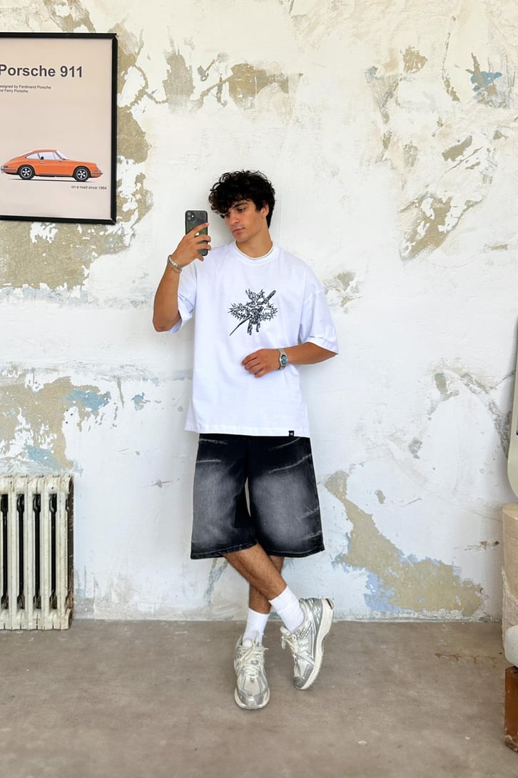 Samurai Nakışlı Oversize Tişört