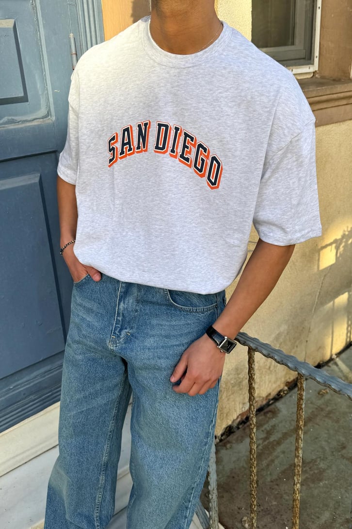 San Diego Baskılı Oversize Tişört