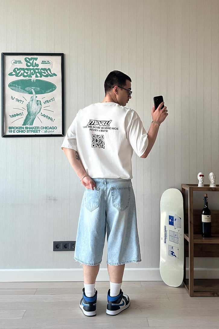 Scan the Qr Baskılı Oversize Tişört