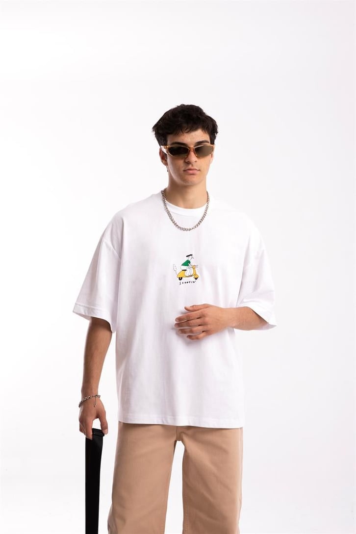 Scootin' Nakışlı Beyaz Oversize Tshirt