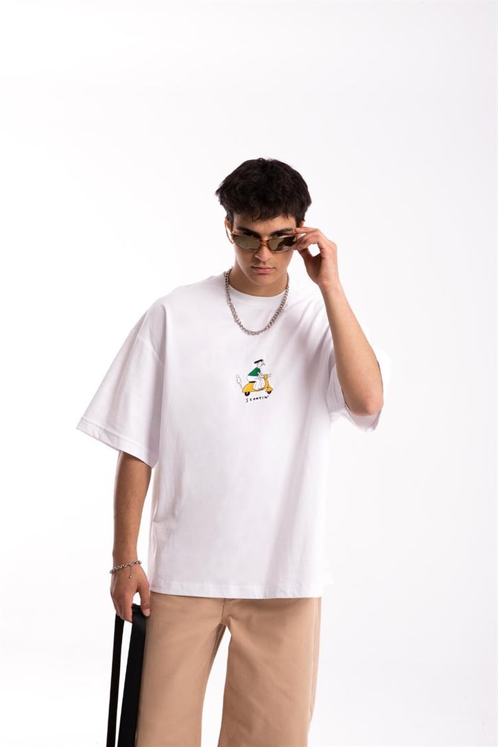 Scootin' Nakışlı Beyaz Oversize Tshirt