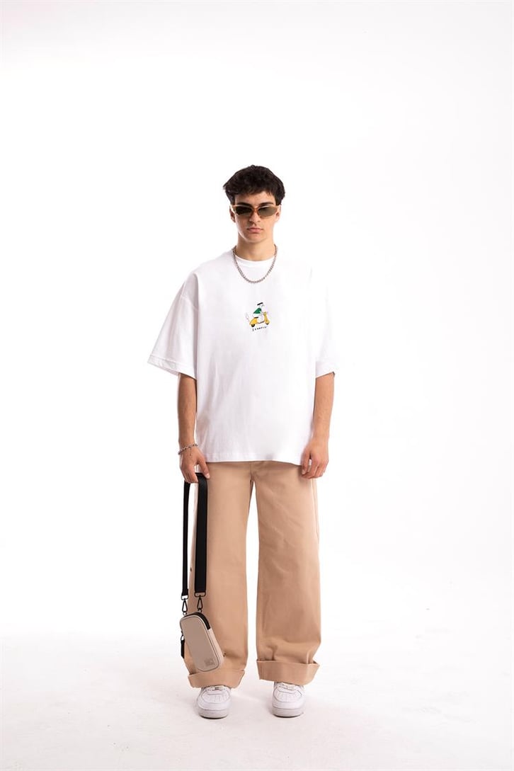 Scootin' Nakışlı Beyaz Oversize Tshirt