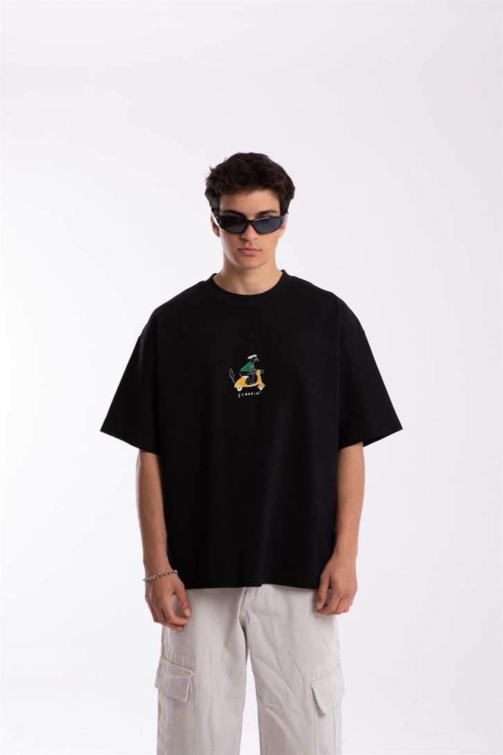 Scootin' Nakışlı Siyah Oversize Tshirt