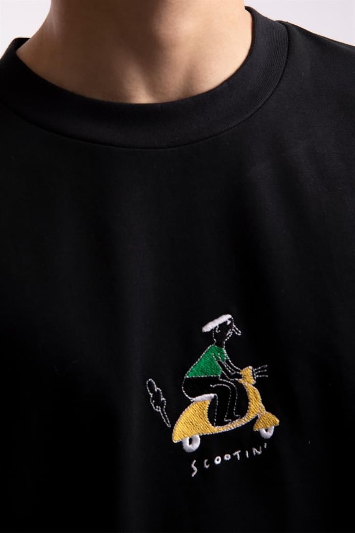 Scootin' Nakışlı Siyah Oversize Tshirt