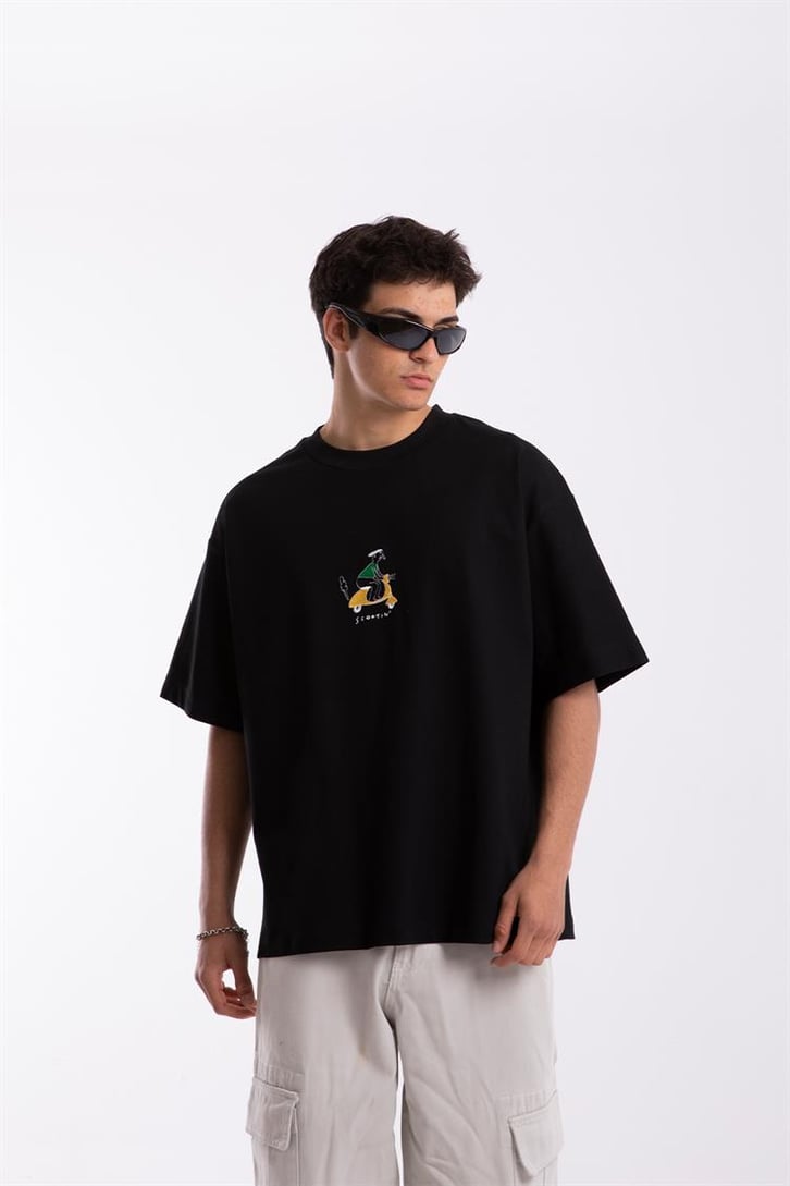 Scootin' Nakışlı Siyah Oversize Tshirt