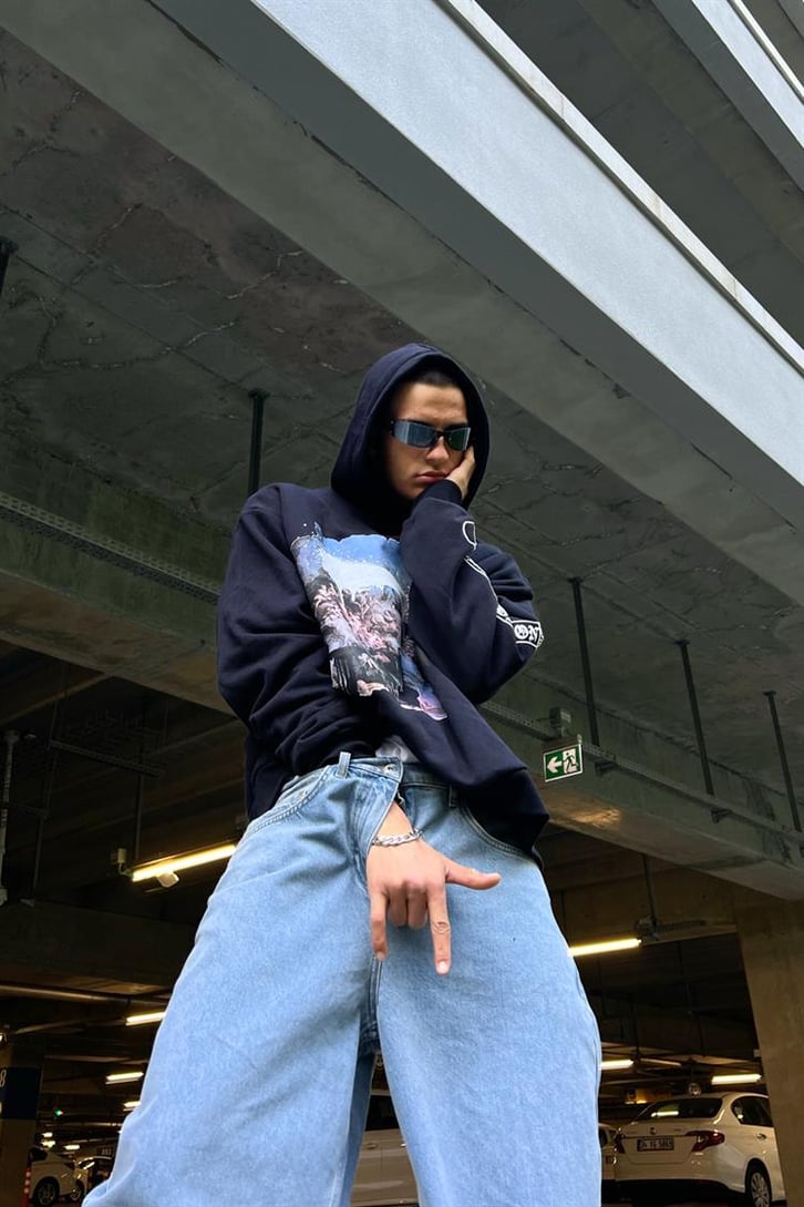 Season Baskılı Siyah İçi Pamuklu Oversize Hoodie