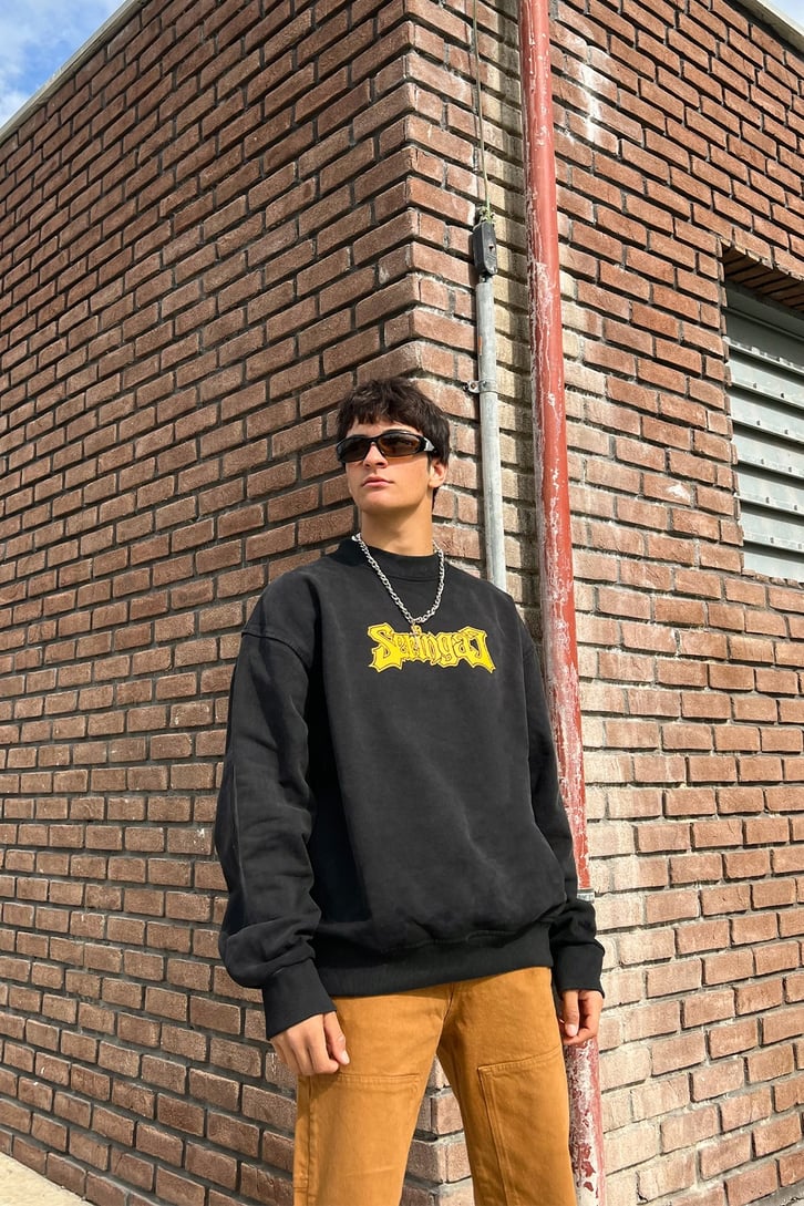 Seringac Nakışlı Siyah Oversize Sweatshirt