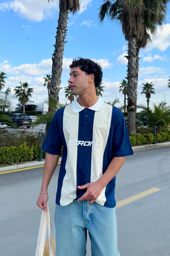 Şeritli Strong Nakışlı Oversize Tişört