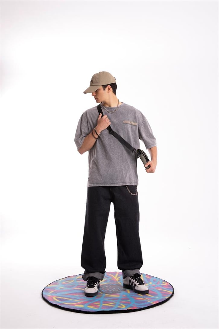 Shinjuku Baskılı Acid Wash Oversize Tişört
