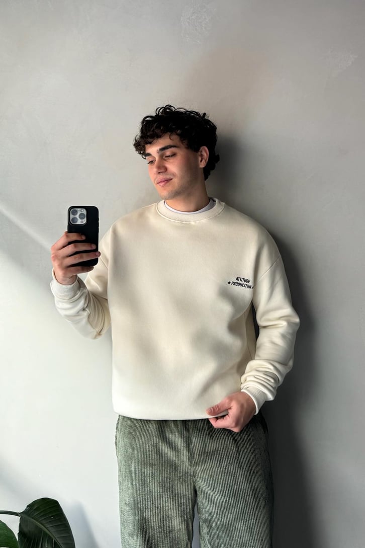Sırt Baskılı Bisiklet Yaka Sweatshirt