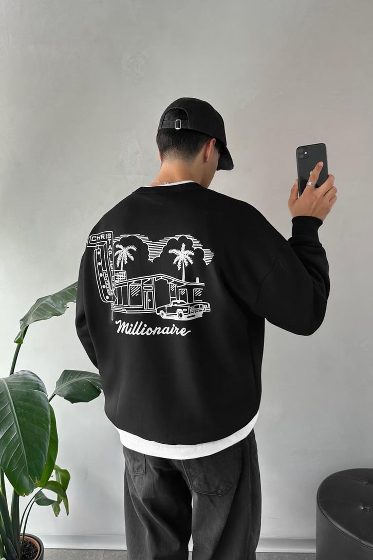 Sırt Baskılı Bisiklet Yaka Sweatshirt