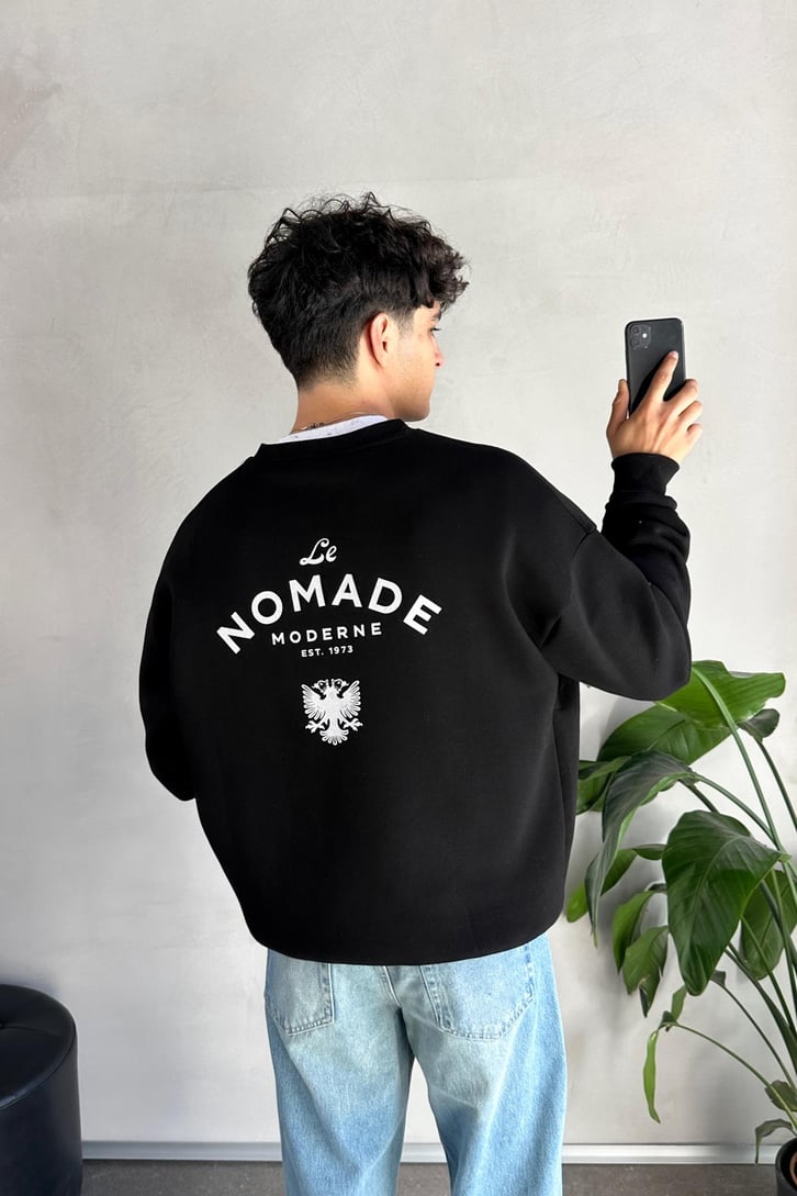 Sırt Baskılı Bisiklet Yaka Sweatshirt