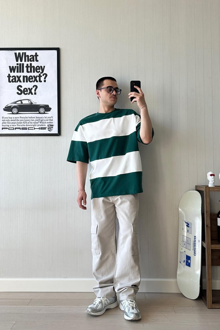 Sırt Baskılı Çizgili Oversize Tişört