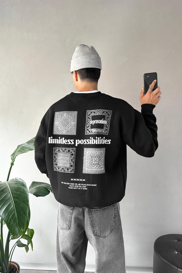 Sırt Detay Baskılı Bisiklet Yaka Siyah Sweatshirt