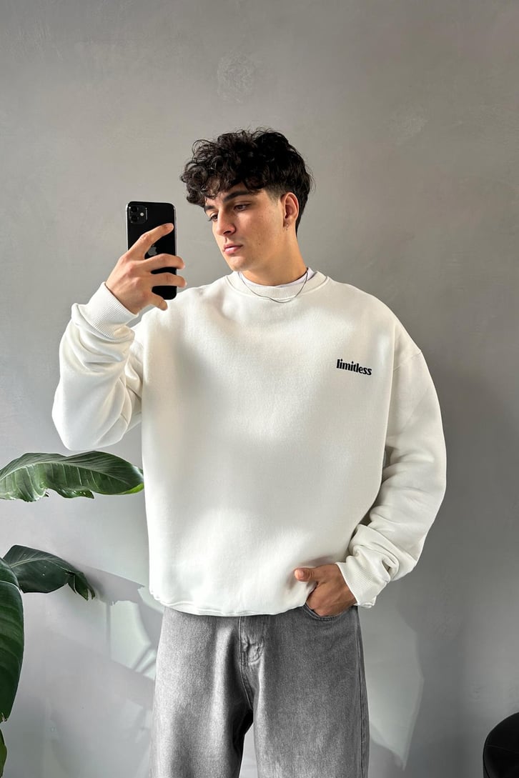 Sırt Detay Baskılı Bisiklet Yaka Sweatshirt