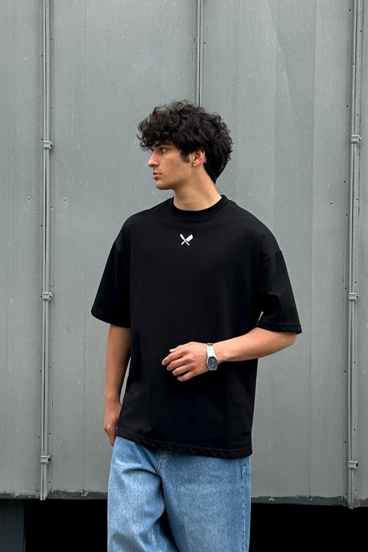 Sırt Graffiti Baskılı Siyah Oversize Tişört