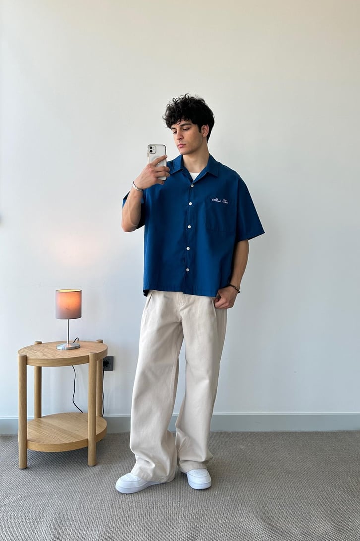 Sırt Nakışlı Saks Mavi Kısa Kol Oversize Gömlek