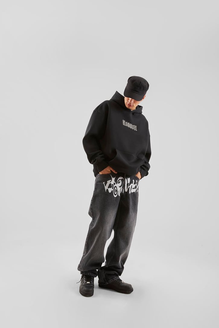 Sırt Taş İşlemeli Siyah Oversize Hoodie