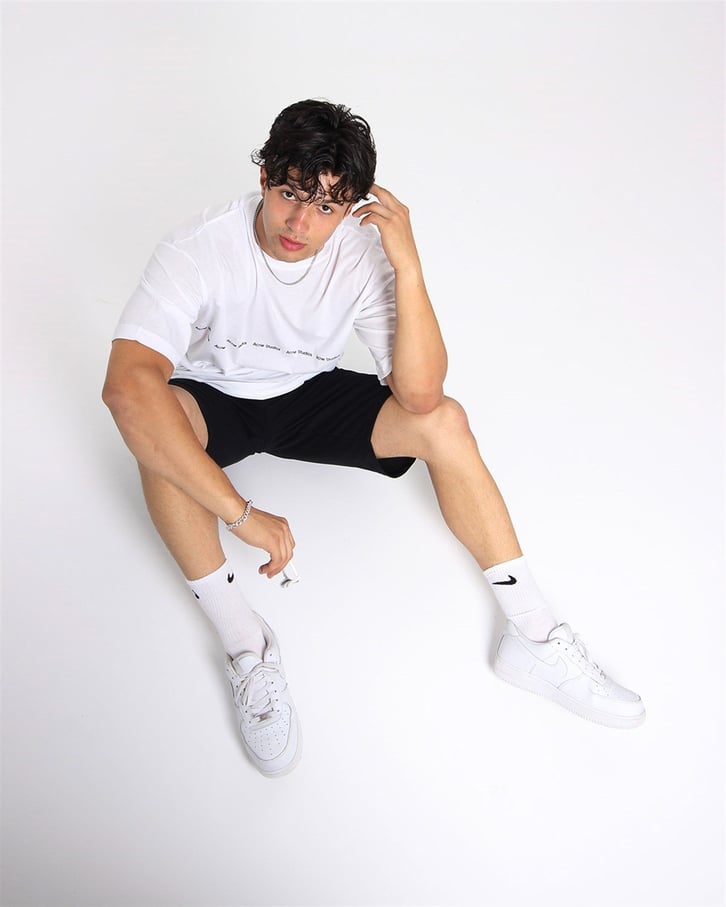 Siyah Basic Regular Fit Şort