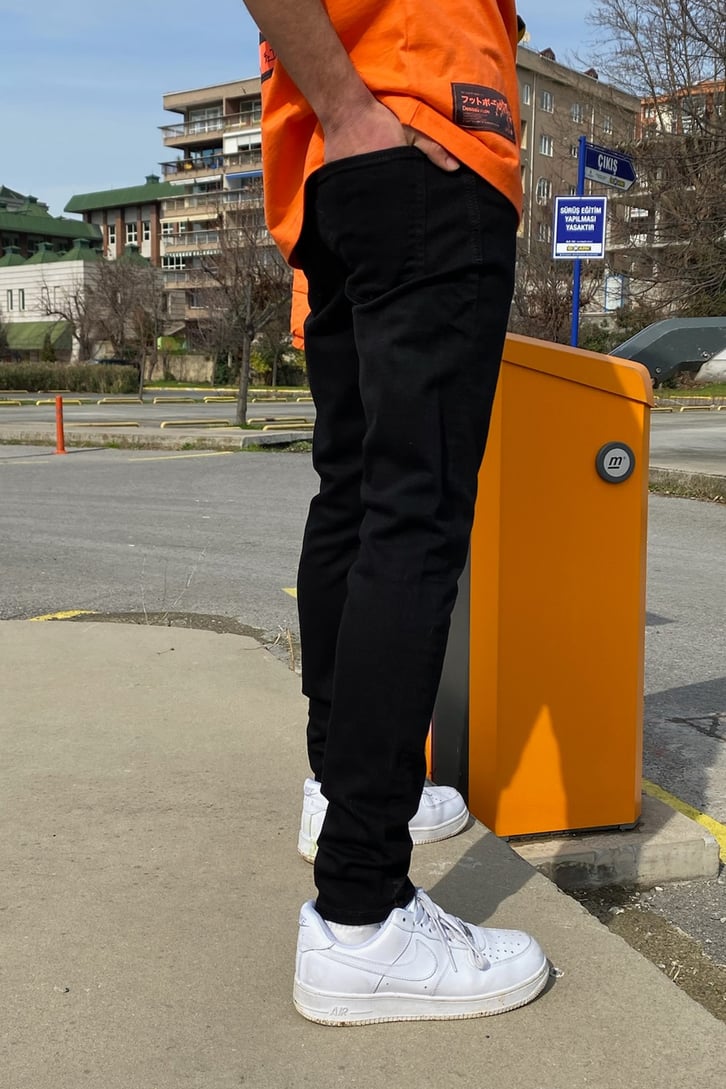 Siyah Basic Skinny Fit Pant