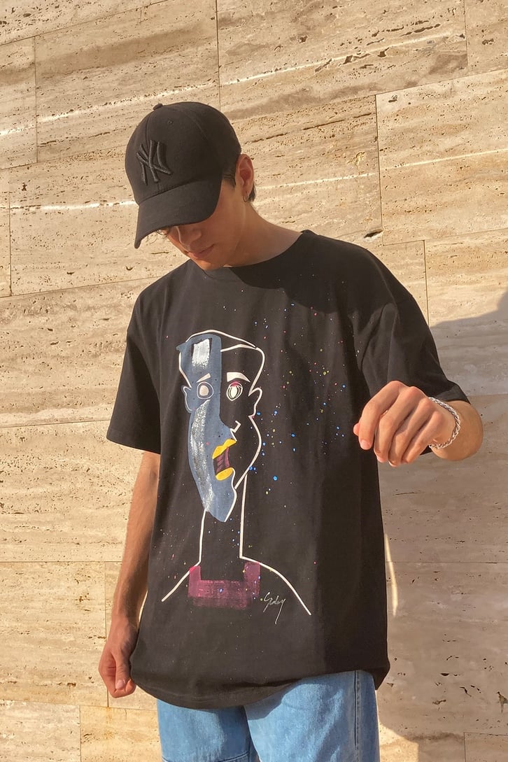 Siyah Oversize Front Printed Tshirt
