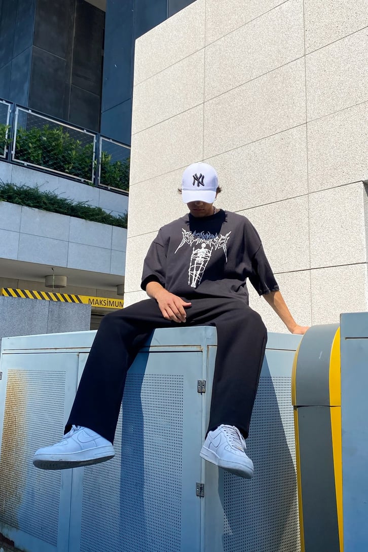 Skeleton Baskılı Siyah Oversize Tshirt