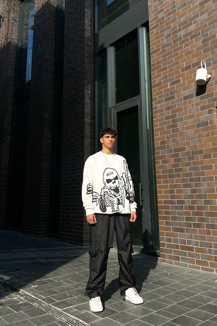 Skeletton Baskılı Beyaz Oversize Sweatshirt