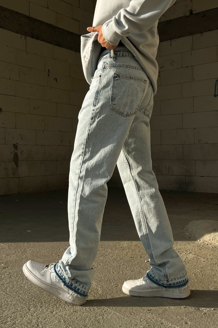 Skeletton Hand Baskılı Buz Mavi Regular Fit Jean